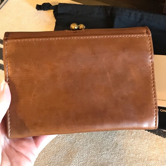 ⭐️ SALE ⭐️ NWT Frye Melissa Leather Clip Purse Wallet Retail $178 - Picture 4 of 13